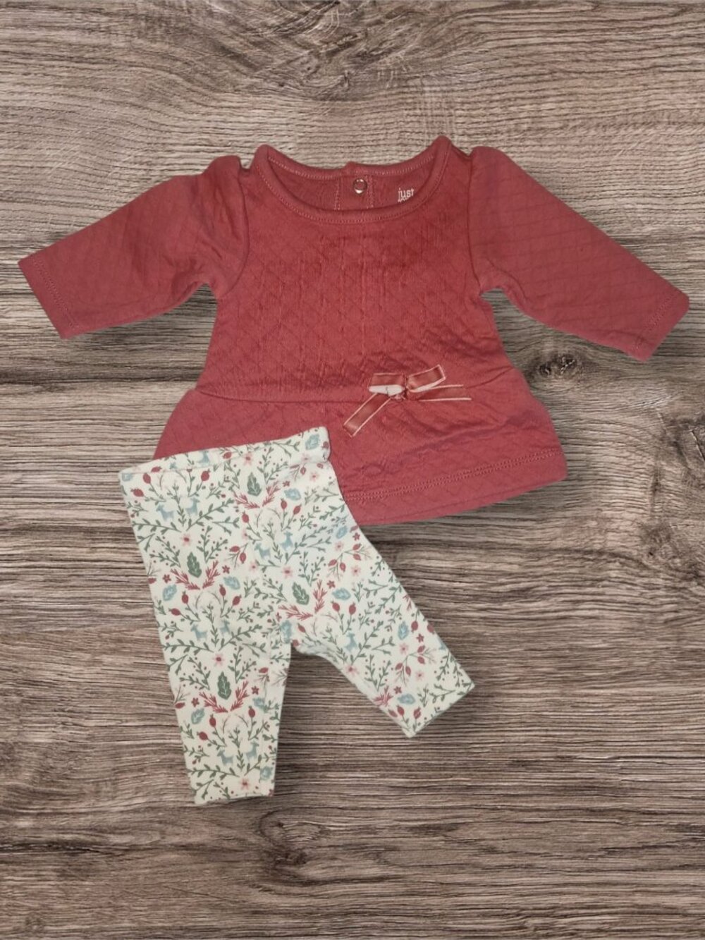 Just One You Carter's Newborn 2 Piece Outfit Set Pink Tunic Top Floral Leggings